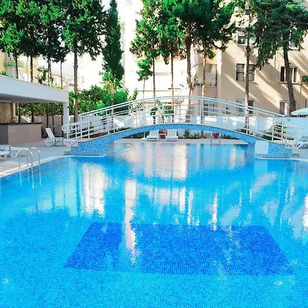 فندق Ramira Joy 4*